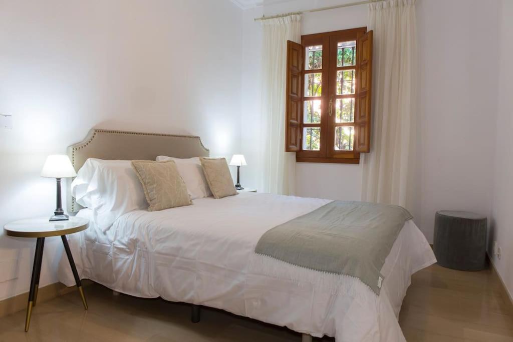 Andalusian Villa On The Sea And The Bay Of Málaga Eksteriør bilde